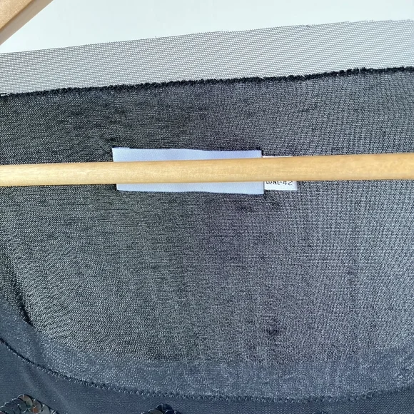 Pre-loved designer Luis Civit Women's Black Sequins Mesh Blouse UK Size 16 - Picture 14 of 17